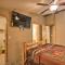 Broken Bow Oasis Hot Tub, Fire Pit and Patio
