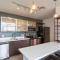 Soak up the Opulent Feel of a Lavish Monochrome Abode - Nashville