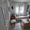 Wonderful house with private garden - فلوغيتا