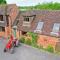 Northlands Farm - Old Farm Cottage - Chichester