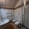 BMP APARTMENT DELUXE 1 JACUZZI RISCALDATA PRIVATA vista Lago di Garda - 布雷佐内加尔达