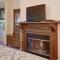 Mira Monte Inn & Suites
