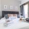 Luxury Three-Bedroom/Terrace Over Old City View