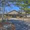 PoolandBeach Access Spacious Tobyhanna Family Home! - Tobyhanna