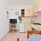 Villa Senjkovic - Apartments with Balcony and Sea View