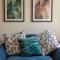 Beautiful, modern apartment in Hope Place Bath, 1 Bedroom Luxury City Centre Apartment with Beautiful City Views, a stones throw from The Royal Crescent in Bath