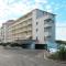 Apartment Pamplemousse Face Mer - SJM102 by Interhome - Les Bains