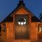 Weedingshall Lodges
