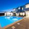 Villa Sky - Heating Pool