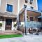 Hotel Antique - free private parking