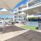 Cote D'Azure, 13 61 Donald Street - Lovely unit air con, Wi-Fi, secure parking, complex lift and pool - 尼尔森湾