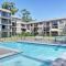The Poplars, 24,36 Magnus Street - Unit with views, air con and wifi in a complex with a pool - Nelson Bay