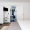 Francis Superior Rooms