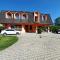 Hotel Senica, Garni