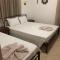 Hotel Avra