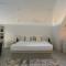 White Dream Suites
