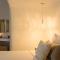 White Dream Suites
