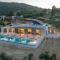 SUOLO di GIOIA Villa with magnificent sea view and infinity pool 18*4m - Korithion