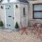 Quirky Cottage - Dogs Welcome - Corsham