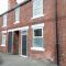 The Comet - 5 separate beds & 3 bathrooms - Burton upon Trent