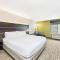 Holiday Inn Express - Delafield by IHG