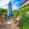 Holiday Home with Terrace Garden Parking - Uikhoven