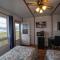 Sea Breeze Motel