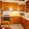 Panos Cottage