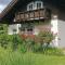 Rosis Cottage
