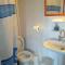 Lakis Rooms