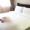 PoolView Resort Batu Ferringhi 502 - 2 Rooms