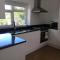 Beautiful 1 BED Serviced APARTMENT COBHAM Town Centre
