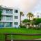 Rododafni Beach Apartments - Пафос