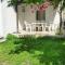 Maisonette with Garden& Parking Polichrono