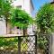 Maisonette with Garden& Parking Polichrono
