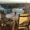 Vue Panoramique sur la Mediterrannée, appartement sur canal & proche plage