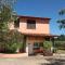 Uliveto Apartment