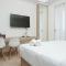 Best Location Studio Room @ Menteng Park Apartment By Travelio