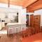 Sublime Cedar Lodge Leura