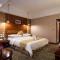 Kunming Golden Spring Hotel