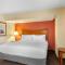 Holiday Inn Express Chicago-Downers Grove, an IHG Hotel