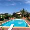 Cottage Tiziana with pool, private terrace and garden by ToscanaTour