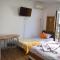 Garsoniere Victor Seaview Aer Conditionat- Bucatarie-Primim Carduri Vacanta-Pet Friendly la 3 minute de Plaja Reyna-Zoom Beach