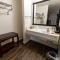 American Inn & Suites Russellville