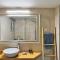 Thalassa mou Seafront suite