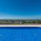 Apartment Viva with shared Pool