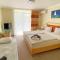 Solaris Hotel