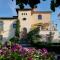 Villa La Valiana - Full Estate in Montepulciano - HEATED POOL - Valiano