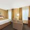 Hawthorn Suites by Wyndham Lancaster - Lancaster