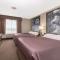 Super 8 by Wyndham Red Lake ON